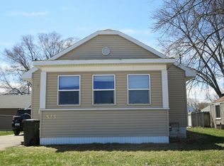 523 Newton St, Waterloo, IA 50703