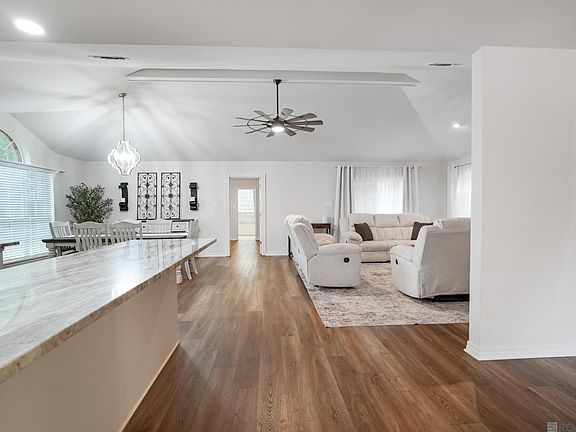 5th image of 31535 River Pines Dr