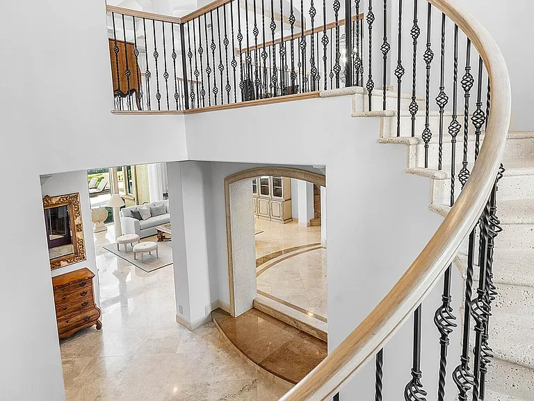 6373 N Ocean Blvd — Photo 34