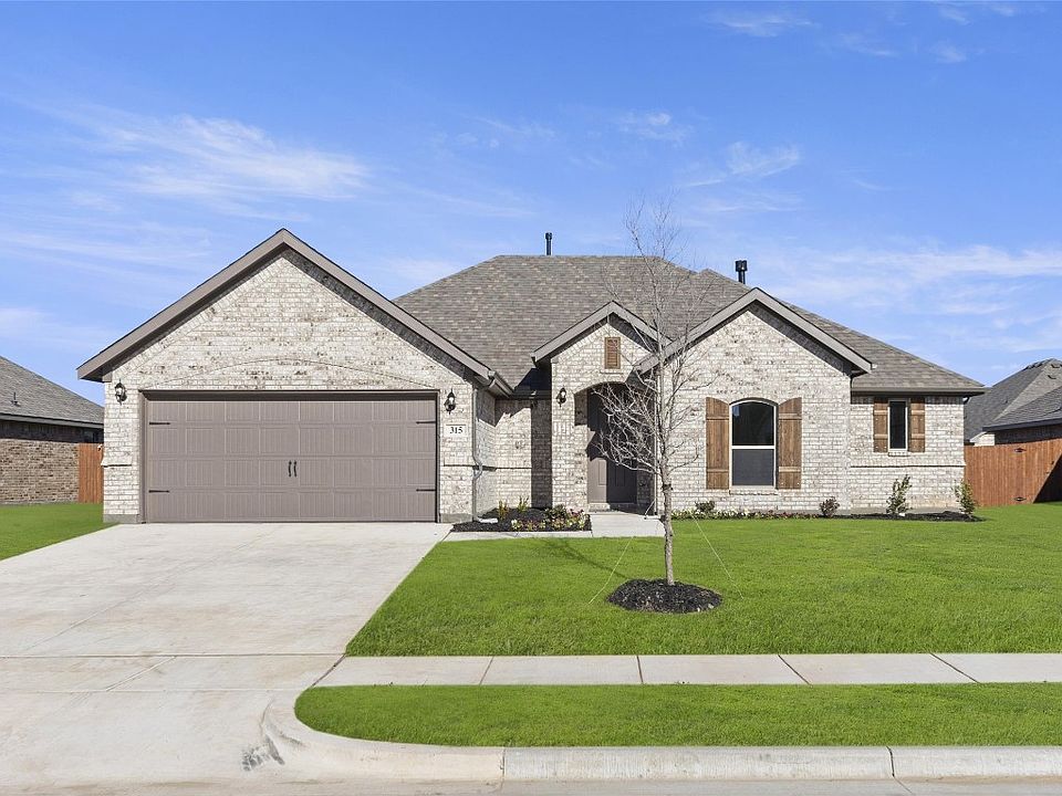 1st image of 315 Chapel Hill Dr