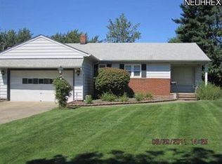 5015 N Sedgewick Rd, Lyndhurst, OH 44124