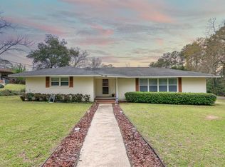 101 Lakeview Dr, Enterprise, AL 36330