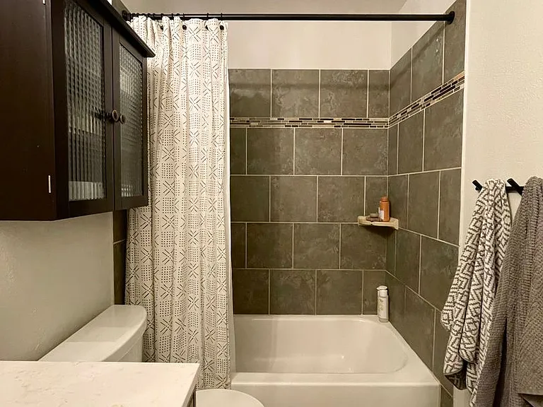 2479 S Xanadu Way #B — Photo 21