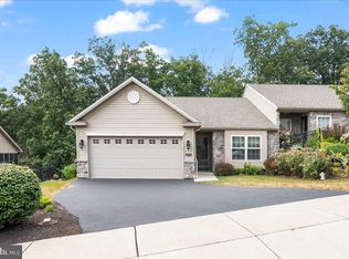 258 Red Haven Rd, New Cumberland, PA 17070