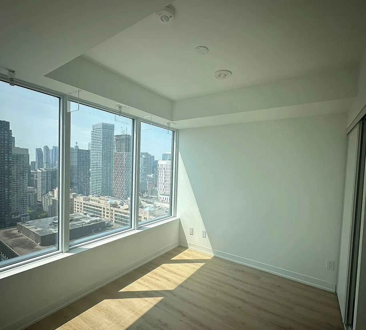 2 bed, $2,480 — Photo 2