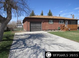 1010 Cliff St, Lander, WY 82520