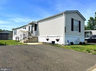 9812 Lawson Dr, Morrisville, PA 19067