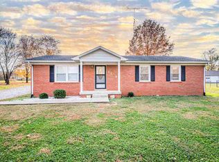 1119 Wren Rd, Bowling Green, KY 42101