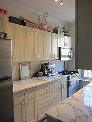 Rented by Avi Nash Associates