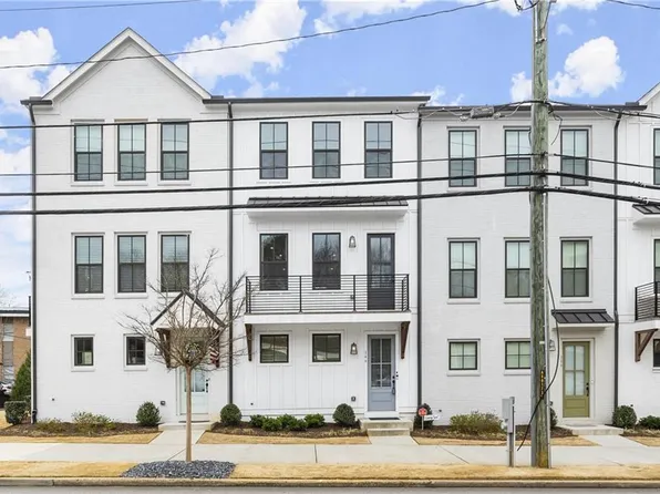 146 Chestnut Cir, Atlanta, GA 30342