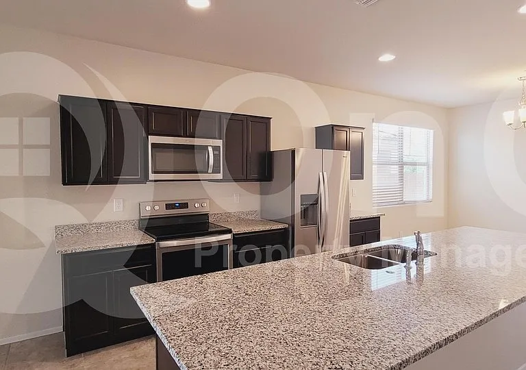 1645 N Westfall Trl — Photo 4