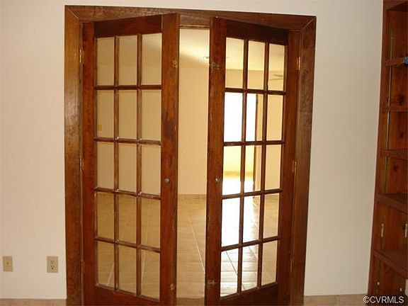 5th image of 2803 Huguenot Trl