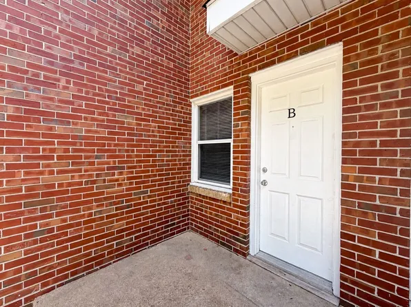 305 Sunrise Ln, Chattanooga, TN