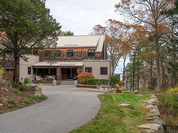 2nd image of 15 Lufkin Point Rd