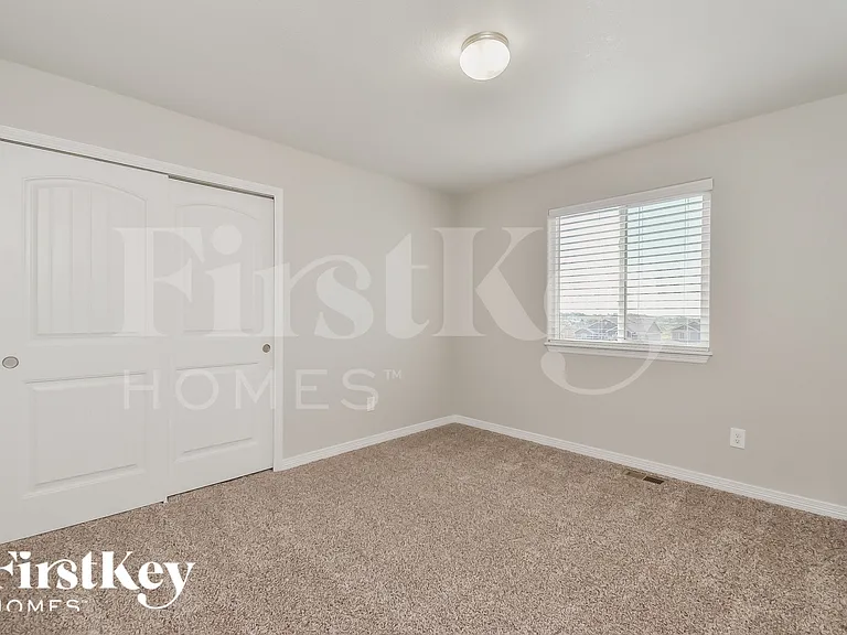 7495 Araia Dr — Photo 10