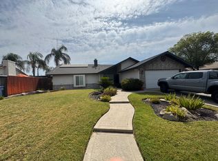 2335 Neill Way, Hanford, CA 93230