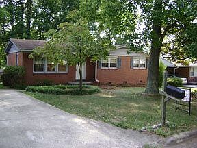 2nd image of 3210 Fielding Pl