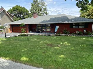 125 E Pike Rd, Indiana, PA 15701