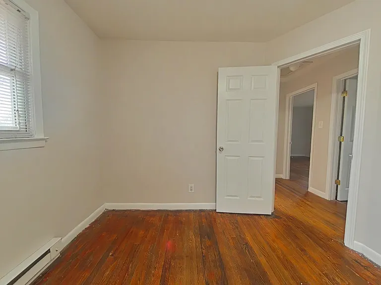 3401 Martin Ave — Photo 15