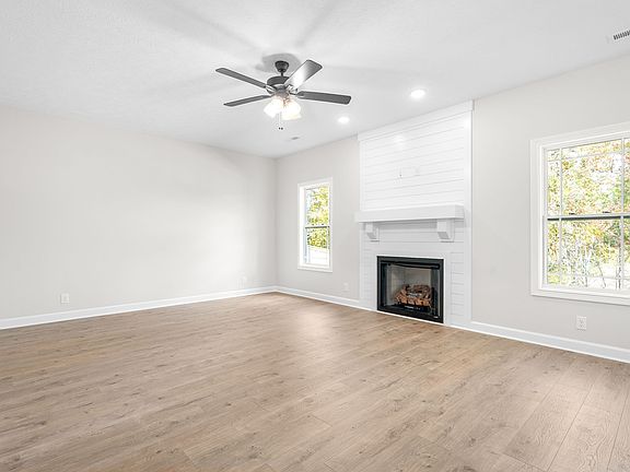 4th image of 313 Wesson Dr Lot 28