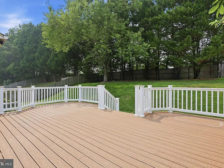 7690 Green Garland Dr — Photo 20