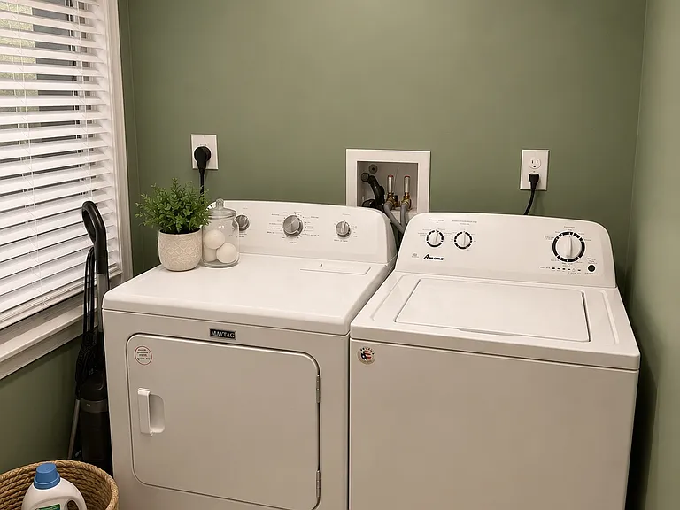 15-17 Westglow St #2 — Photo 13