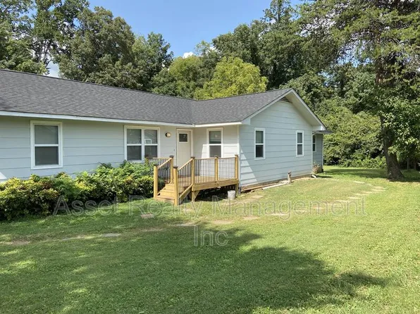 718 Shadycrest Dr, Knoxville, TN 37909