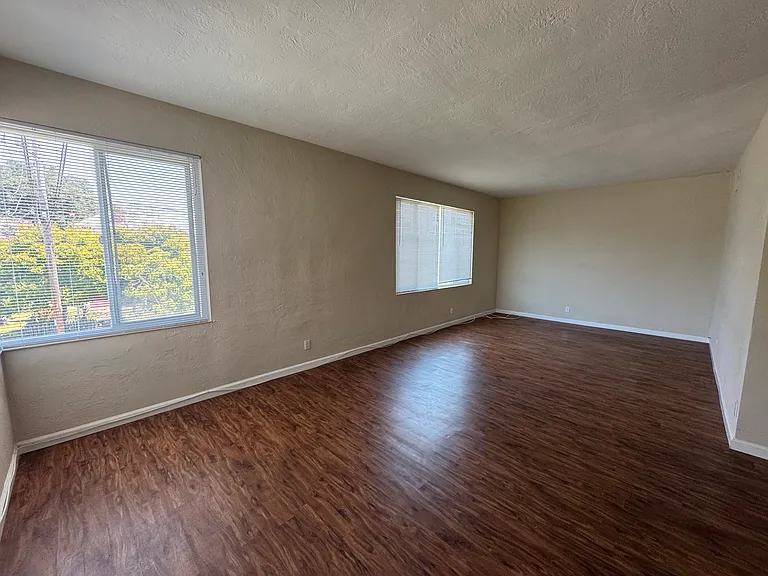 3272 Briggs Ave #A — Photo 2
