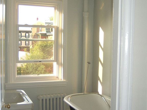 2nd floor bath