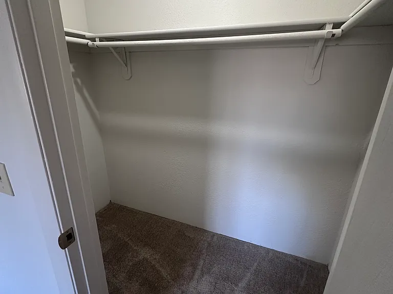 Canterbury Apartment Homes — Photo 32