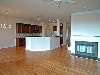 1st image of 1224 Creekside Pl SE