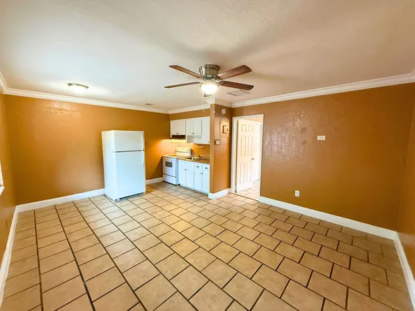 95 NW 39th St, Fort Lauderdale, FL