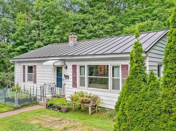 18 Maplewood Avenue, Barre City, VT 05641