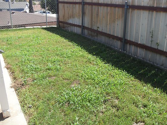 3rd image of 12689 Jackson Heights Dr