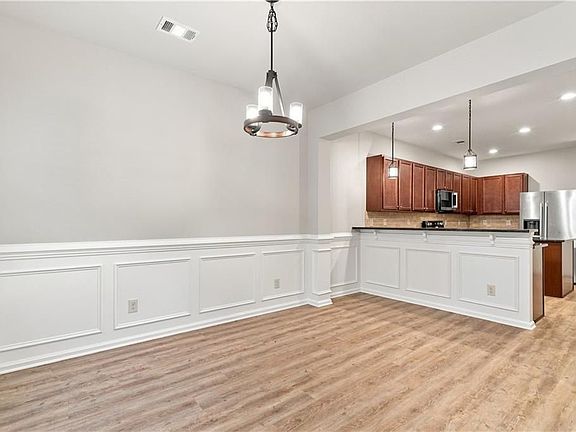 5th image of 1336 Brookmere Way