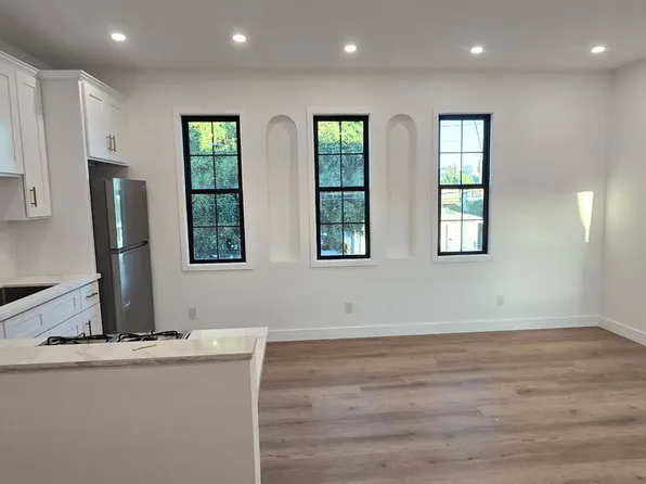 1047 Irolo St APT 200, Los Angeles, CA 90006