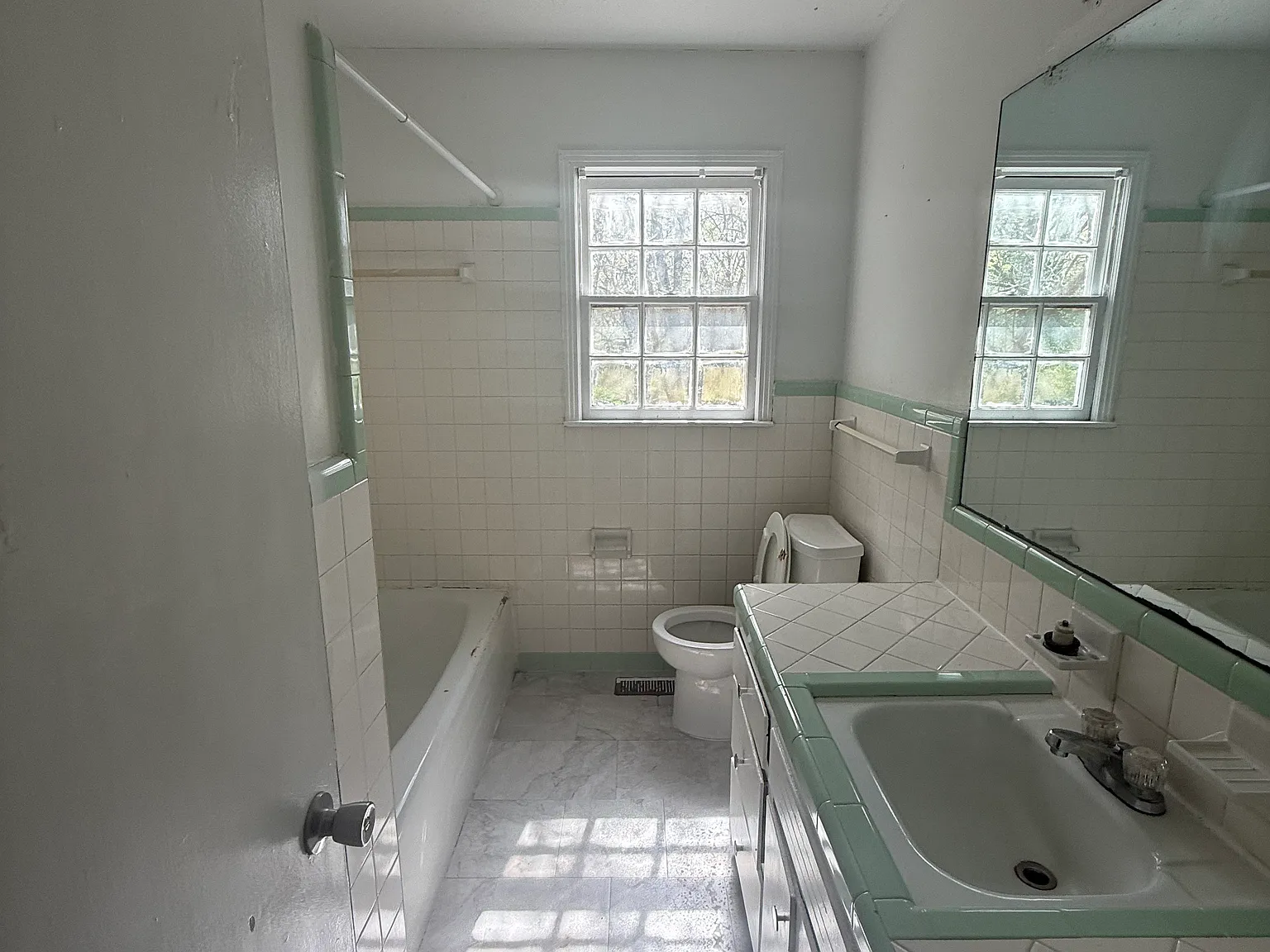 Clayton Dr Duplexes — Photo 3