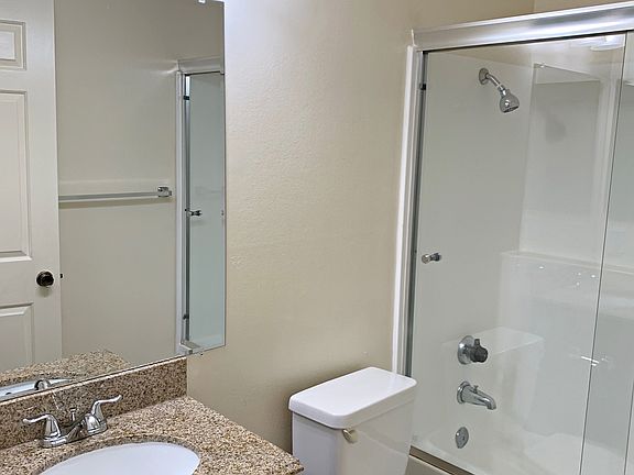 4th image of 2487 Sawtelle Blvd #103