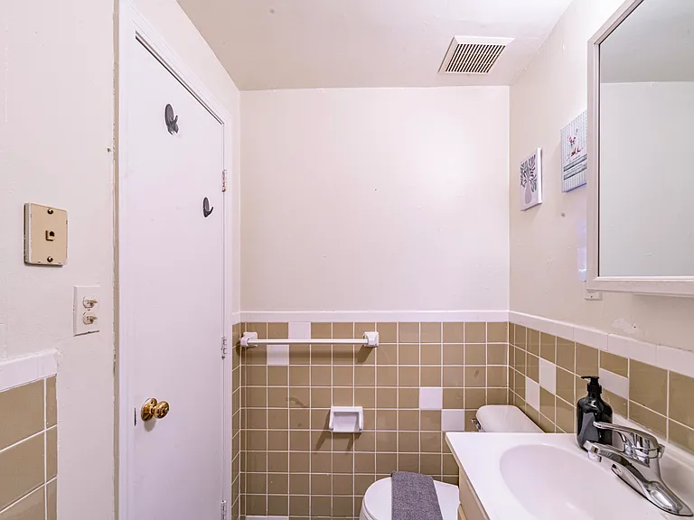 10 Wait St #101 — Photo 14