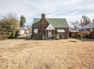 823 N Delaware Pl, Tulsa, OK 74110