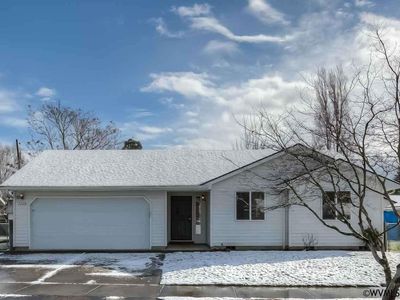 2228 Burlington St NE, Salem, OR, 97305