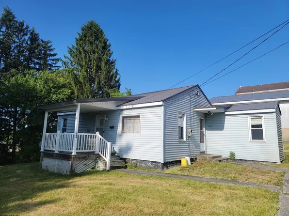 106A E High St, Kingwood, WV 26537