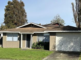 1250 Devlin Ct, Arcata, CA 95521