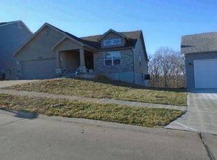 2219 Providence Park Ln, Herculaneum, MO 63048