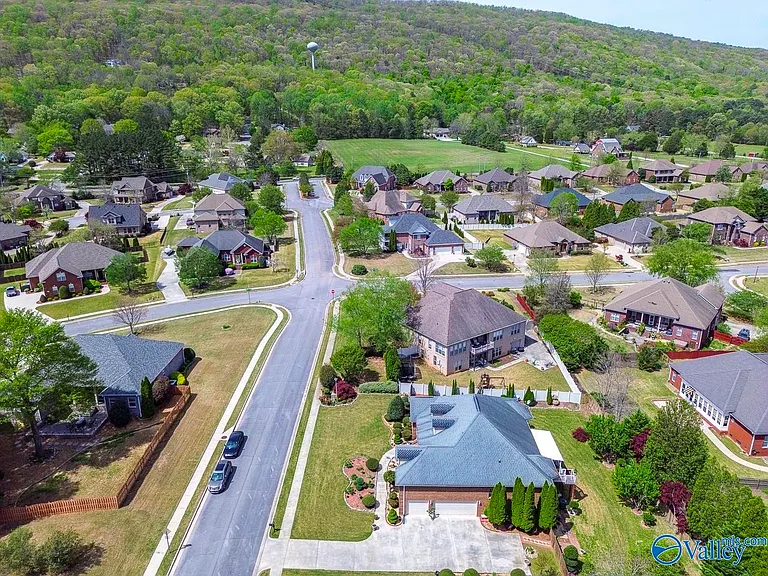 4409 Hampton Ridge Dr SE — Photo 48