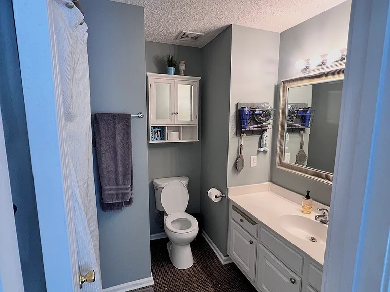 1333 Anthem Ct — Photo 8