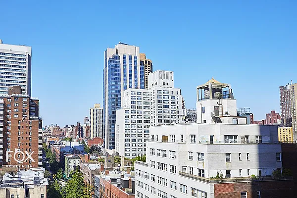 Sold by Fox Residential Group | media 8