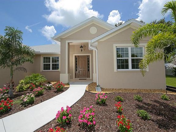 2nd image of 123 Sorrento Dr