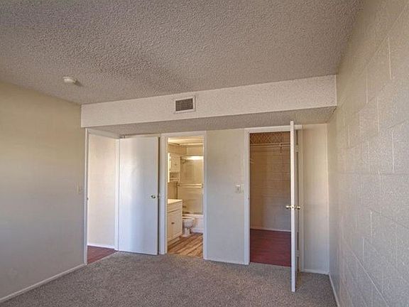 3rd image of 615 S Royal Crest Cir Unit 3