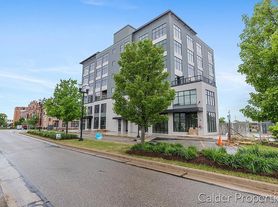 The Leonard Luxury Apartments